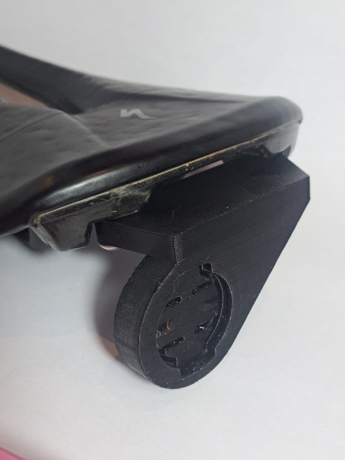 Garmin Varia RTL515 saddle mount (For S-works saddles)